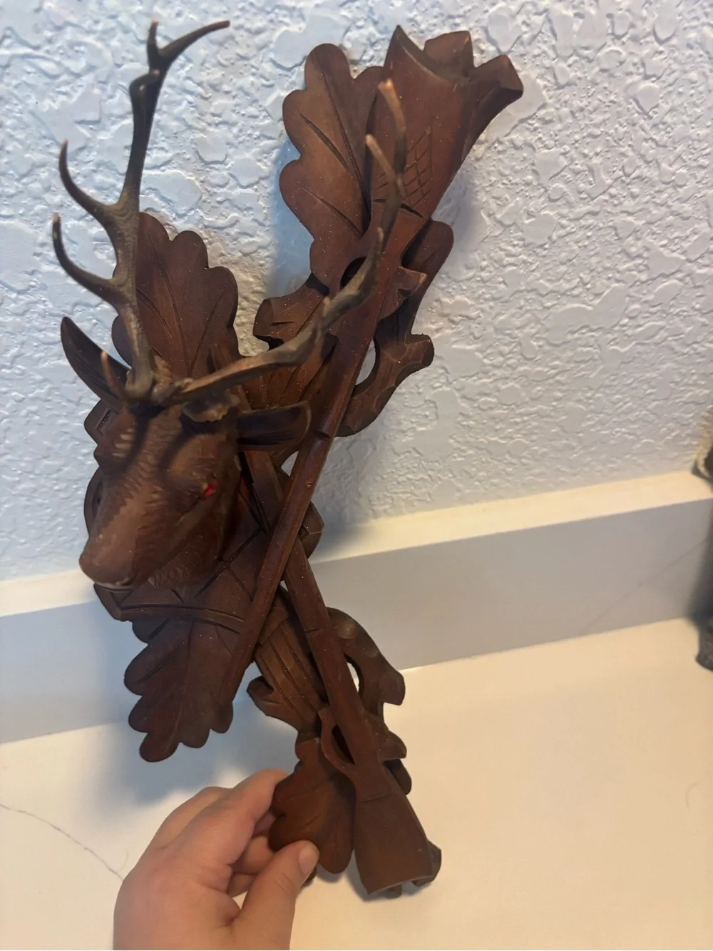 Vintage Carved Wood Deer Hunting Wall Plaque Rifle & Antlers Rustic Cabin Decor